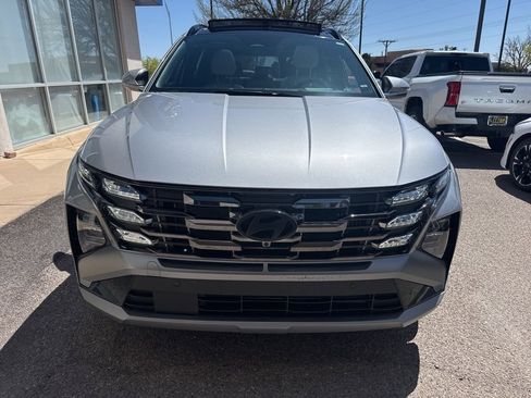 Used 2025 Hyundai Tucson Limited image 4