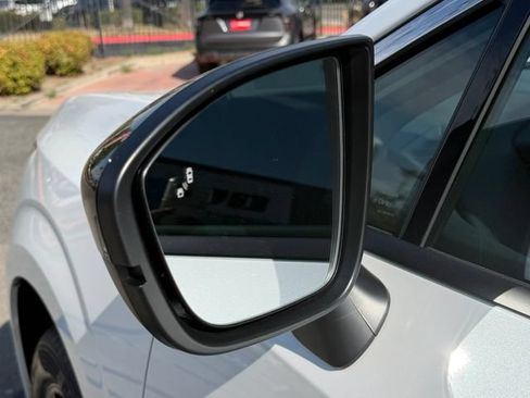 New 2026 Nissan Murano SV AWD/4WD image 10