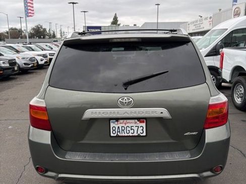 Used 2010 Toyota Highlander Limited image 4