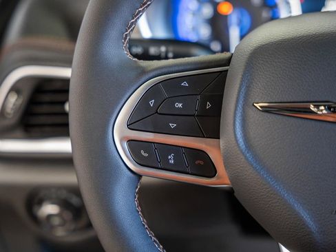 New 2026 Chrysler Pacifica Pinnacle image 29