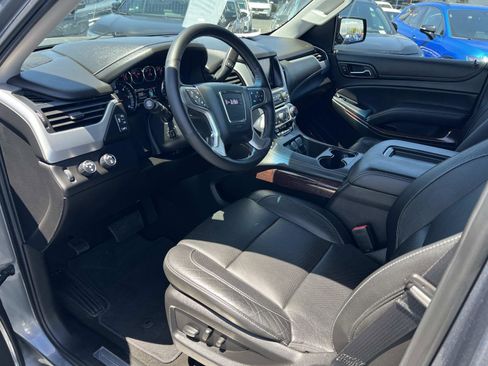 Used 2018 GMC Yukon SLT w/ Open Road Package AWD/4WD image 5