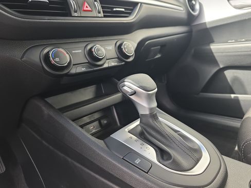 Used 2024 Kia Forte LXS image 18