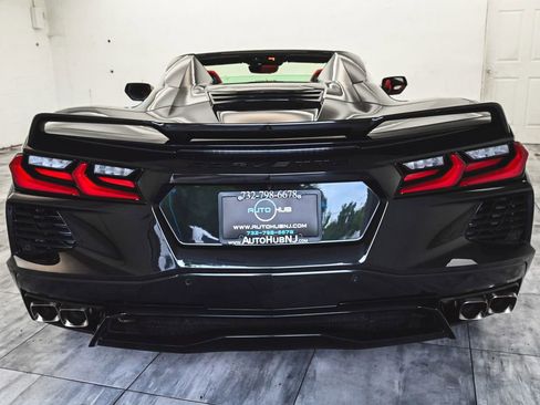 Used 2024 Chevrolet Corvette Stingray Preferred Conv w/ Z51 Performance Package RWD image 8