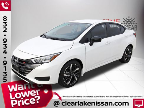 Certified 2025 Nissan Versa SR w/ Trunk Package image 3