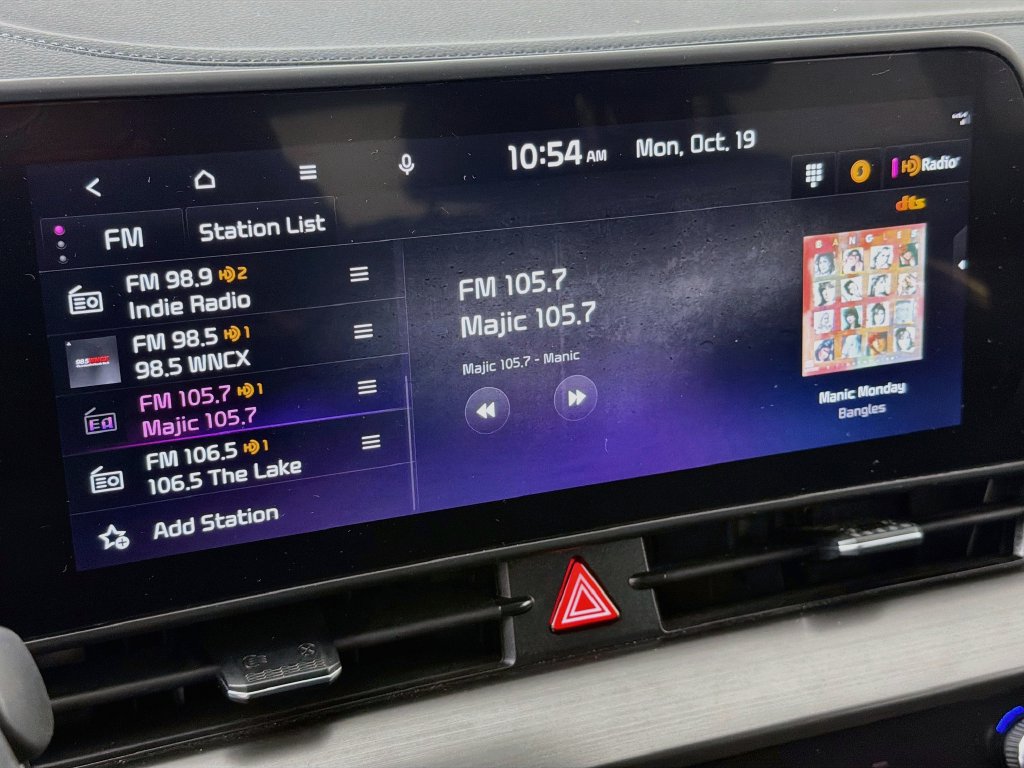 Used 2024 Kia Sportage EX FWD image 15
