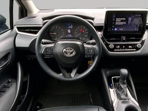 Certified 2025 Toyota Corolla LE FWD image 10