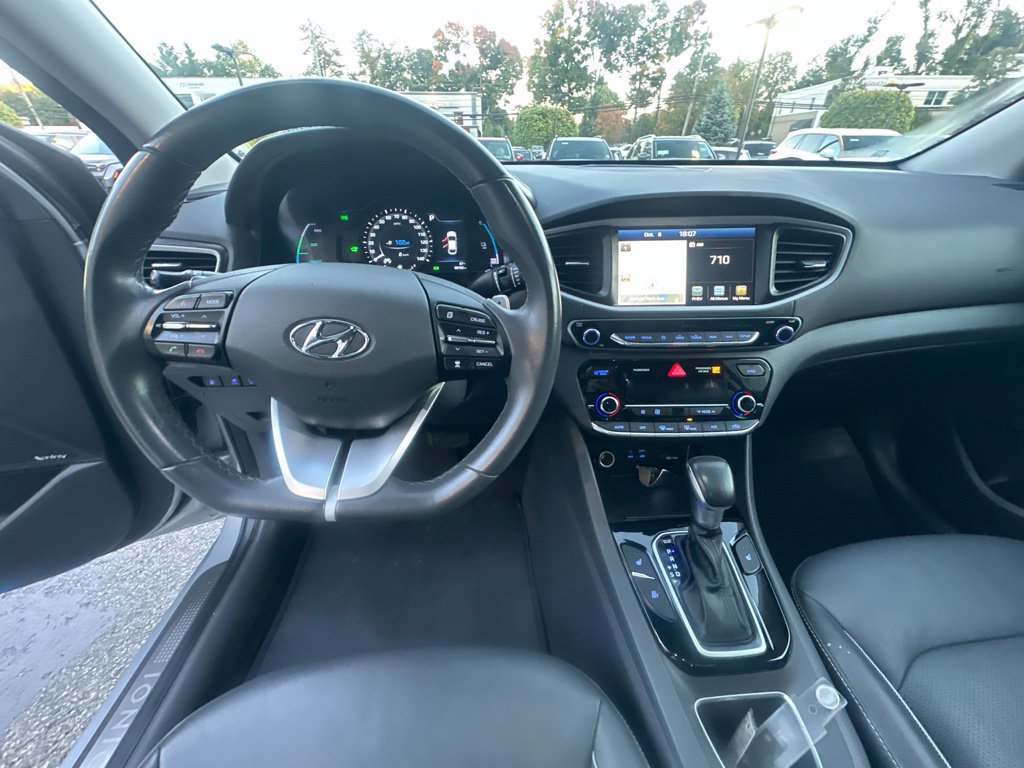 Used 2019 Hyundai Ioniq Limited w/ Ultimate Package 02 FWD image 25