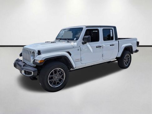 Used 2023 Jeep Gladiator Overland AWD/4WD image 8