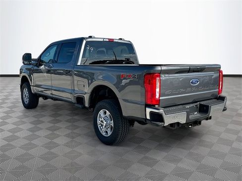 New 2026 Ford F350 XLT w/ FX4 Off-Road Package image 4