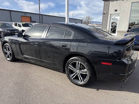 Used 2014 Dodge Charger R/T image 3