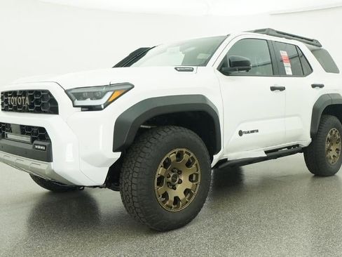 New 2026 Toyota 4Runner Trailhunter image 50