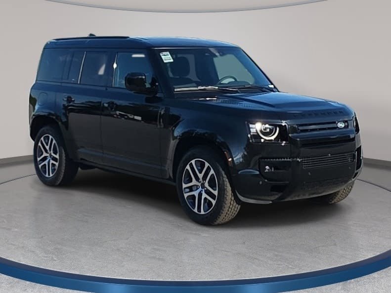 New 2026 Land Rover Defender 110 X-Dynamic SE AWD/4WD image 3