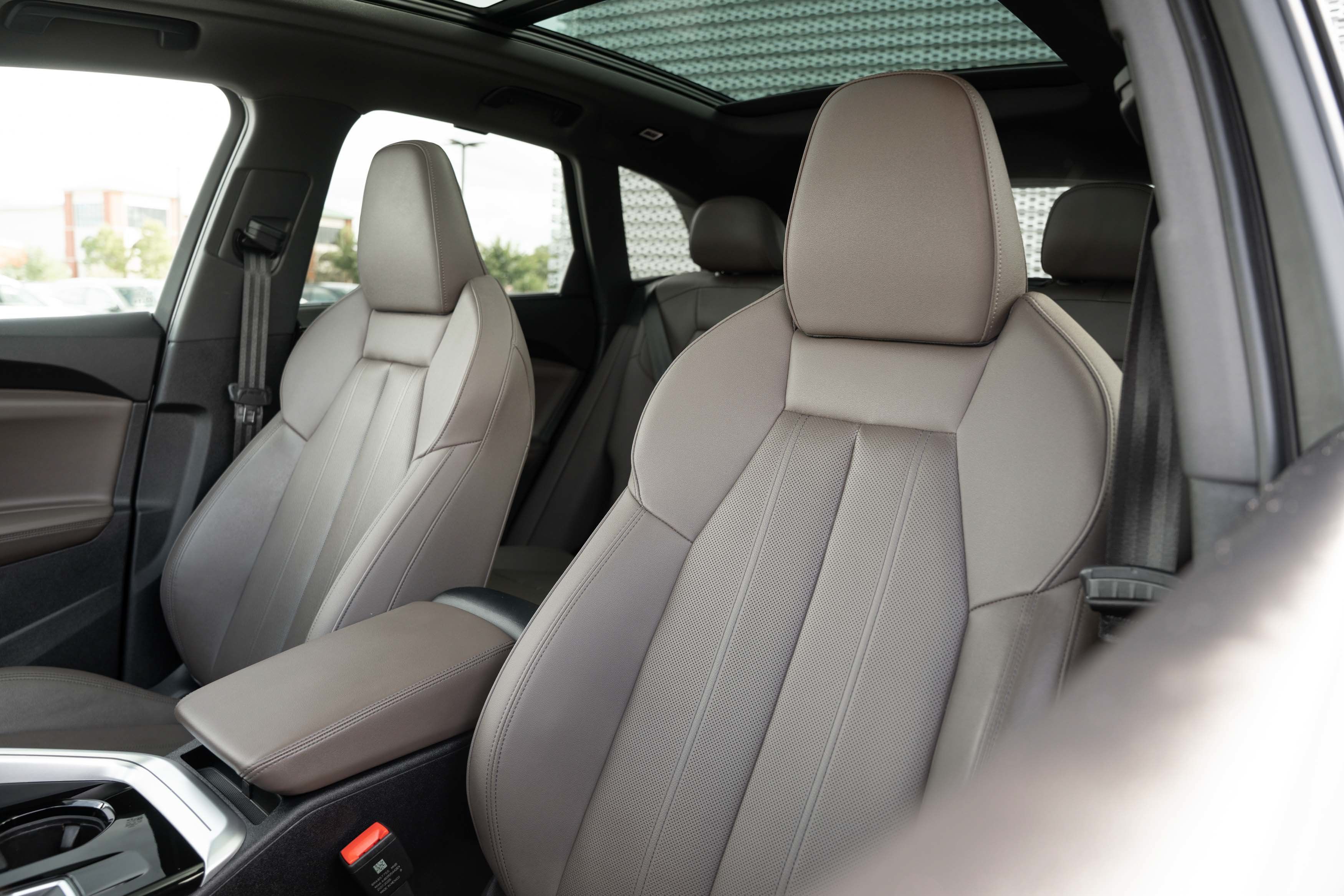 Certified 2025 Audi Q5 Premium w/ Premium Plus AWD/4WD image 20
