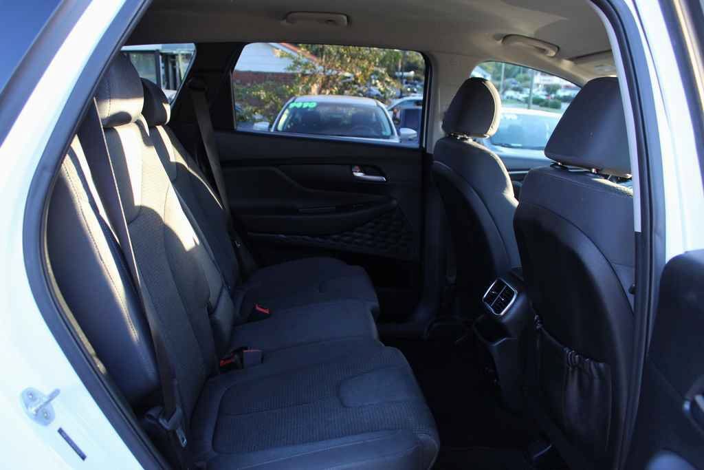 Used 2019 Hyundai Santa Fe SEL FWD image 26