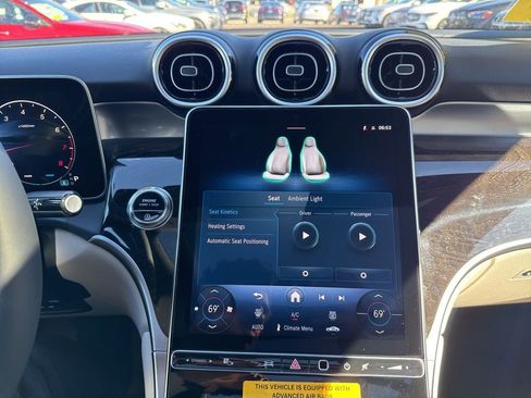 New 2026 Mercedes-Benz GLC 300 4MATIC image 33