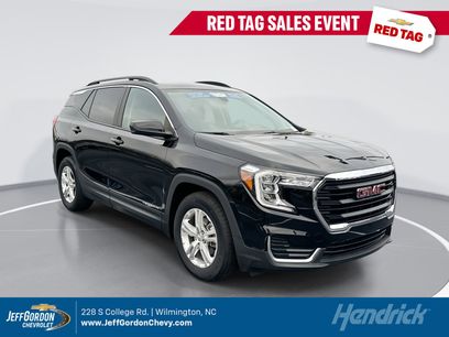 Used 2022 GMC Terrain SLE w/ Driver Convenience Package