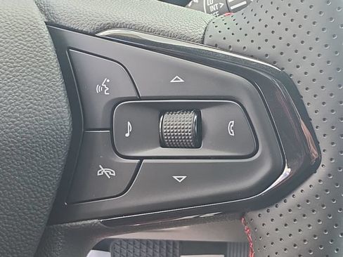 New 2026 Chevrolet Trax RS w/ Driver Confidence Package FWD image 16