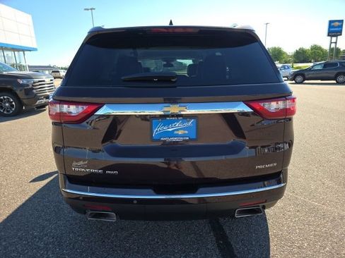 Used 2020 Chevrolet Traverse Premier AWD/4WD image 44