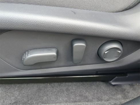 New 2026 Subaru Crosstrek 2.0i Premium image 18