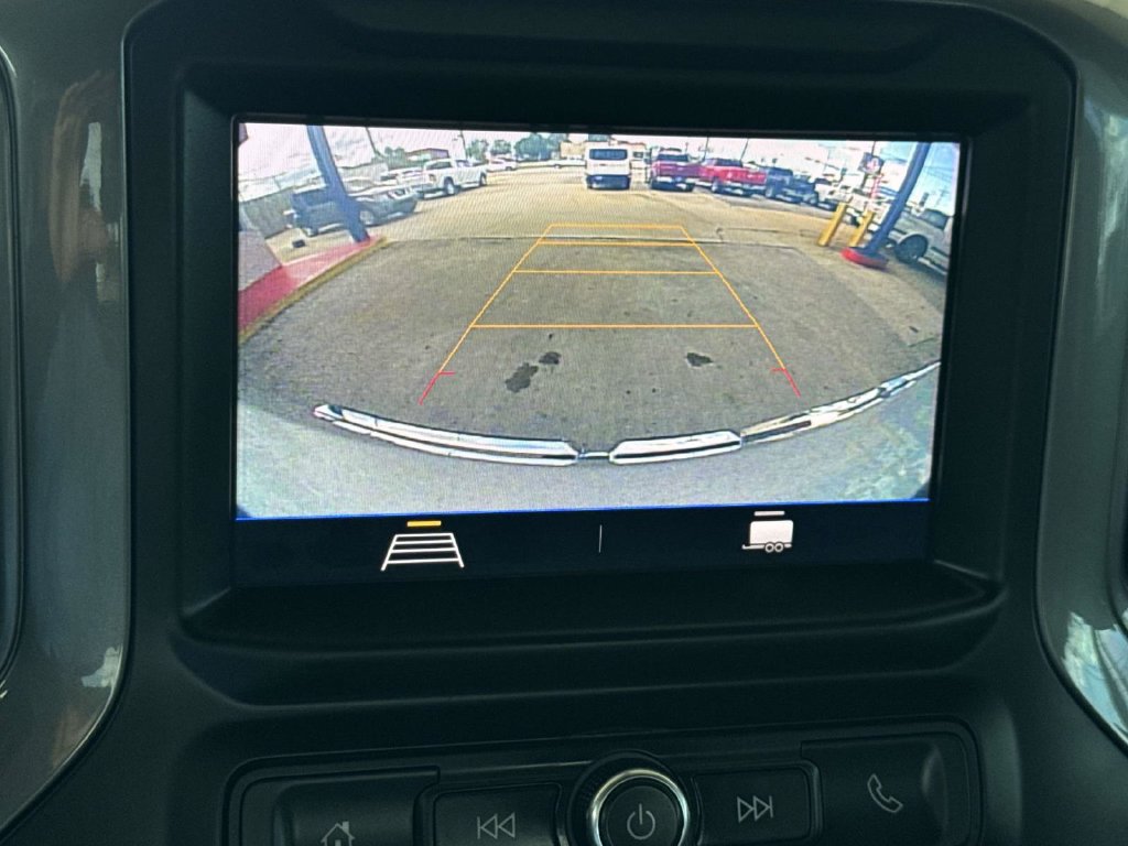 Used 2020 GMC Sierra 1500 2WD Crew Cab w/ Sierra Value Package image 27