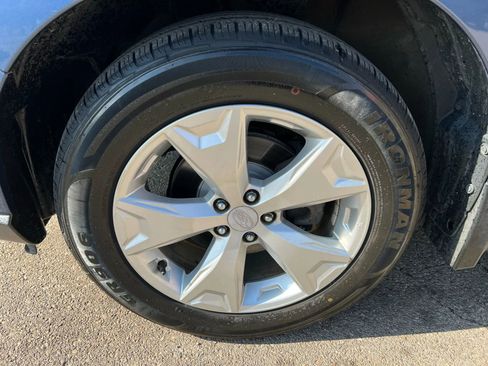 Used 2014 Subaru Forester 2.5i Premium w/ All-Weather Package image 9