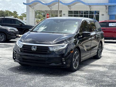 Certified 2023 Honda Odyssey Elite image 13