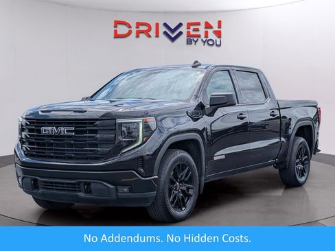 Used 2023 GMC Sierra 1500 Elevation image 1