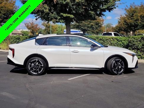 New 2025 Kia K4 GT-Line w/ GT-Line Premium Package image 3