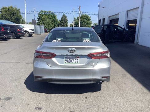 Used 2021 Toyota Camry XLE w/ Navigation Package AWD/4WD image 4