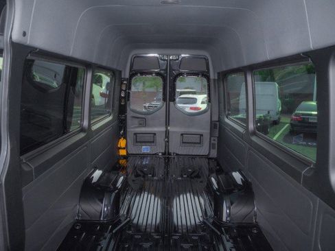 New 2025 Mercedes-Benz Sprinter 3500 image 13