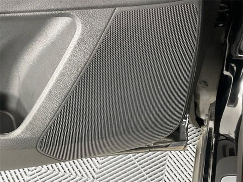 Used 2024 Nissan Pathfinder Platinum w/ Cargo Package image 20