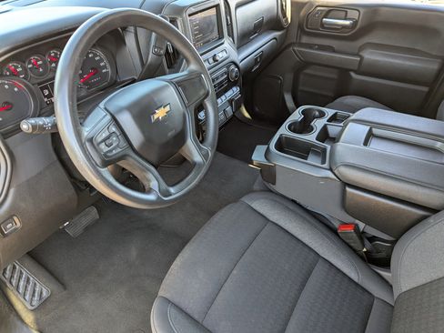 Used 2024 Chevrolet Silverado 2500 Custom w/ Custom Value Package image 26