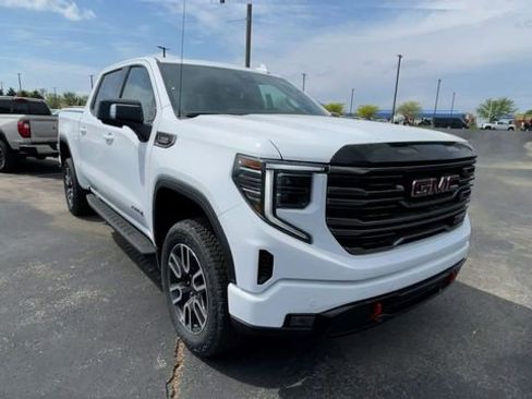 New 2026 GMC Sierra 1500 AT4 w/ AT4 Premium Package image 4