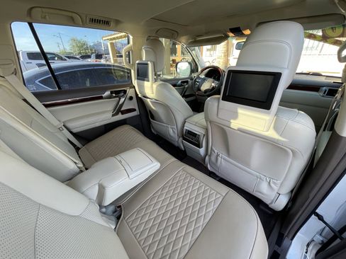 Used 2010 Lexus GX 460 Premium AWD/4WD image 26