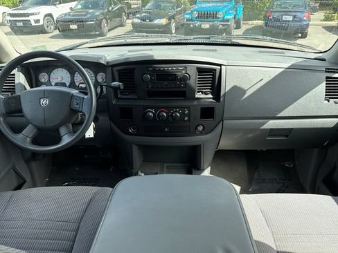 Used 2009 Dodge Ram 2500 Truck SXT AWD/4WD image 9