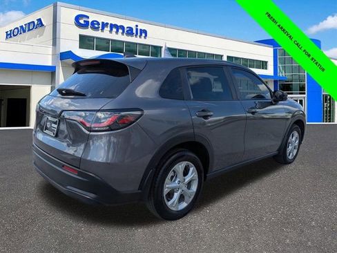 Used 2025 Honda HR-V LX image 4