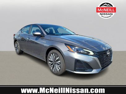 New 2025 Nissan Altima 2.5 SV w/ SV Premium Package