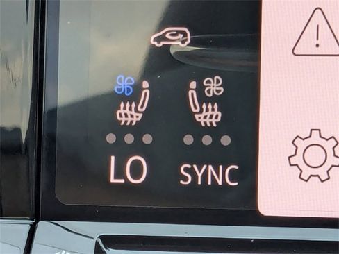 New 2026 Volkswagen Atlas SE image 23