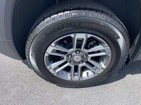 Used 2025 GMC Terrain Elevation AWD/4WD image 7