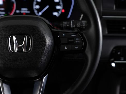 Used 2023 Honda Pilot Touring image 32