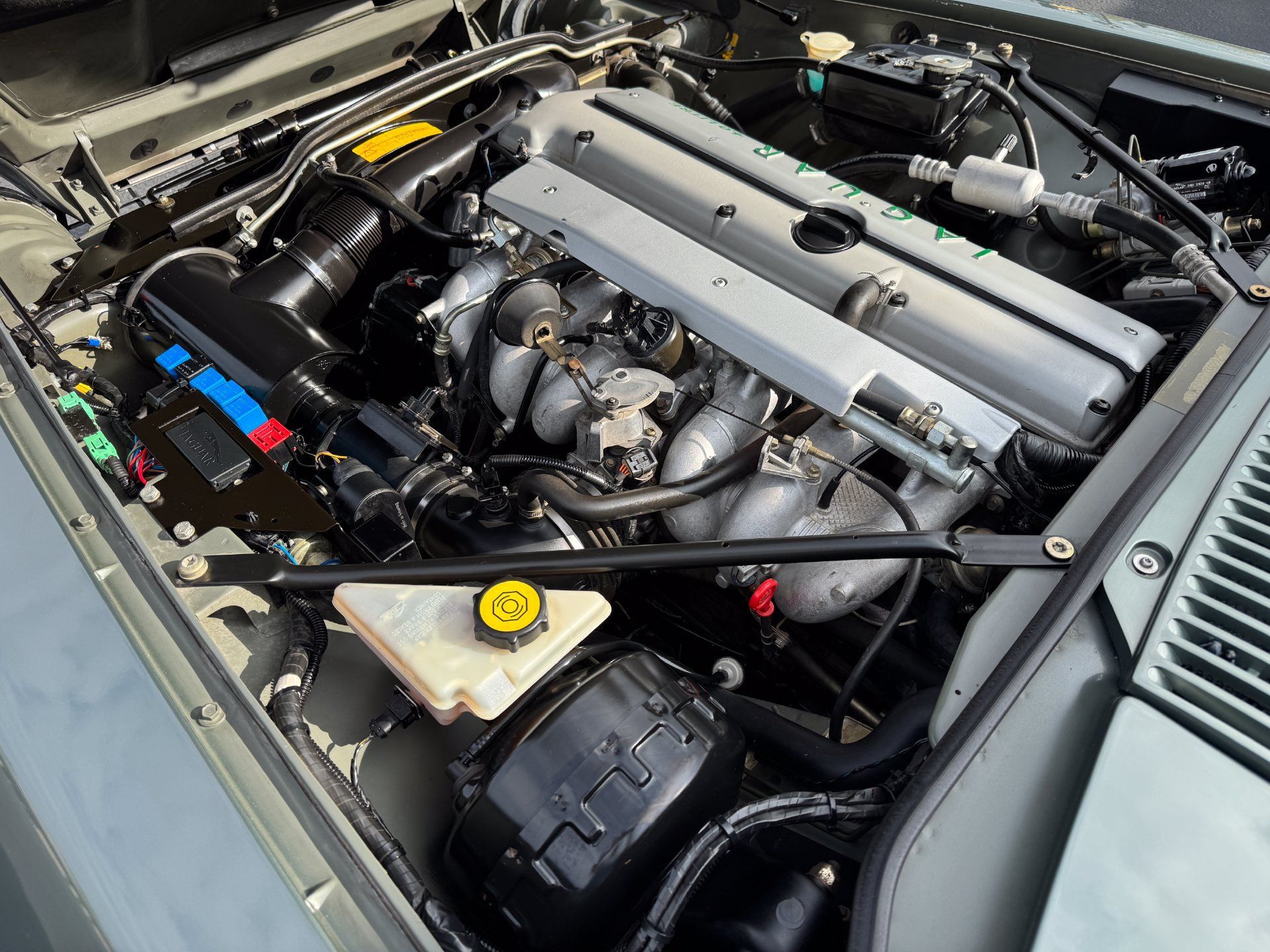 Used 1996 Jaguar XJS 4.0 Convertible RWD image 97
