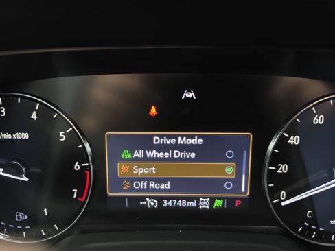 Used 2023 Buick Envision Preferred w/ Sport Touring Package AWD/4WD image 27