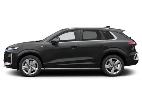 Used 2026 Audi Q3 quattro 2.0T AWD/4WD image 3
