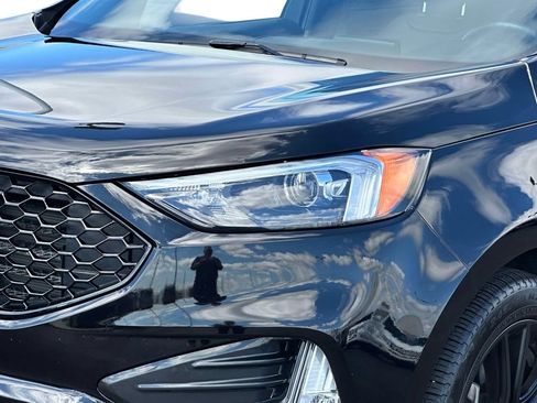Used 2024 Ford Edge ST-Line w/ Class II Trailer Tow Package AWD/4WD image 7
