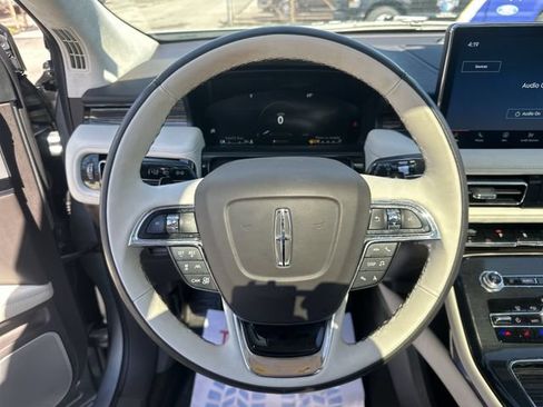 Used 2023 Lincoln Nautilus Black Label AWD/4WD image 13