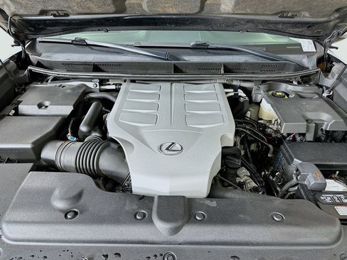 Used 2018 Lexus GX 460 Premium image 36