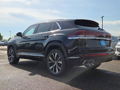 New 2026 Volkswagen Atlas Cross Sport SEL Premium R-Line AWD/4WD image 3
