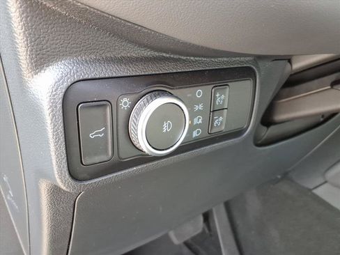 Used 2026 Ford Explorer Active w/ Active Comfort Package AWD/4WD image 22