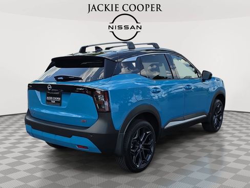 New 2026 Nissan Kicks SR w/ Cold Weather Package FWD image 5