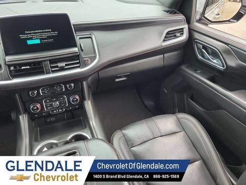 Used 2024 Chevrolet Suburban RST RWD image 24